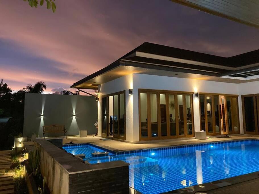 5 Bedroom Private Pool